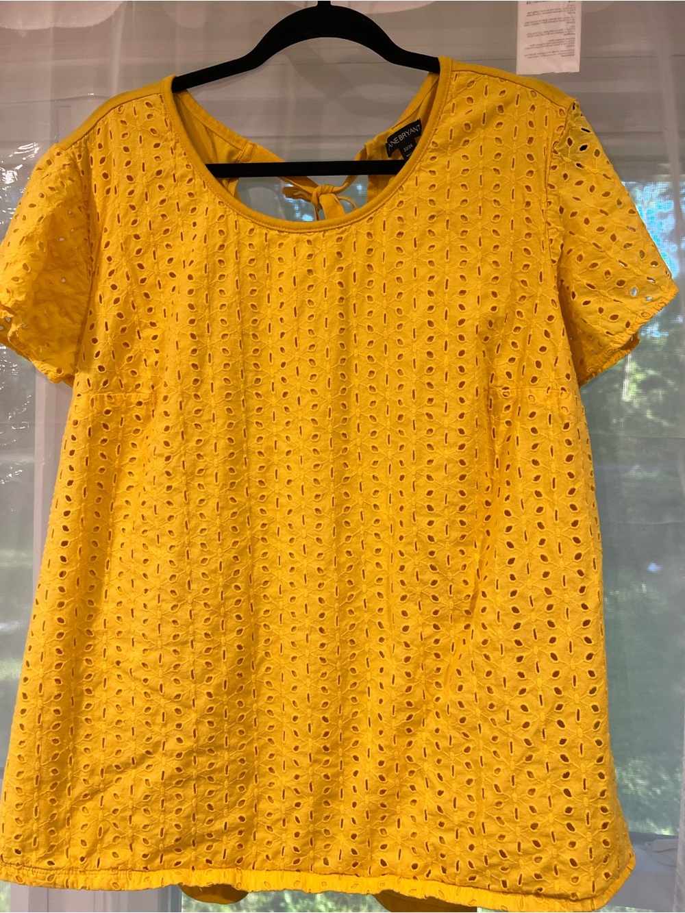 Lane Bryant Yellow Eyelet Short Sleeve Tie-Back Blouse